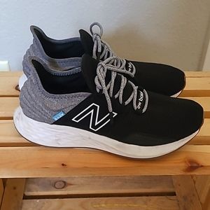 New Balance Fresh Foam ROAV